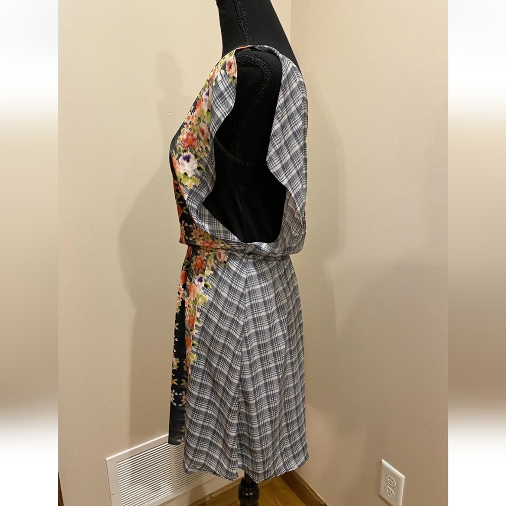 Candie's Orange and Black V-Neck Sundress - Picture 3 of 7
